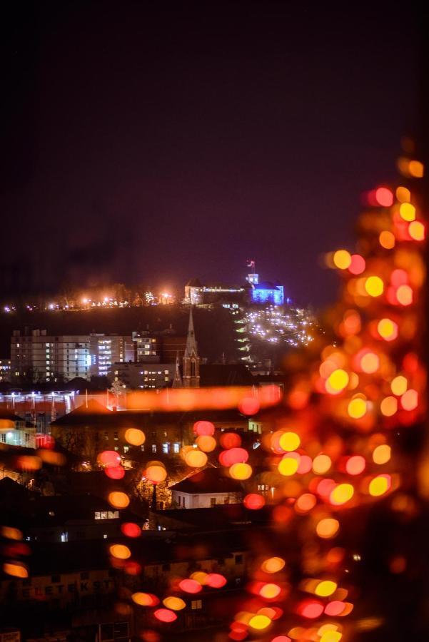 Slovenia Crib Ljubljana Buitenkant foto